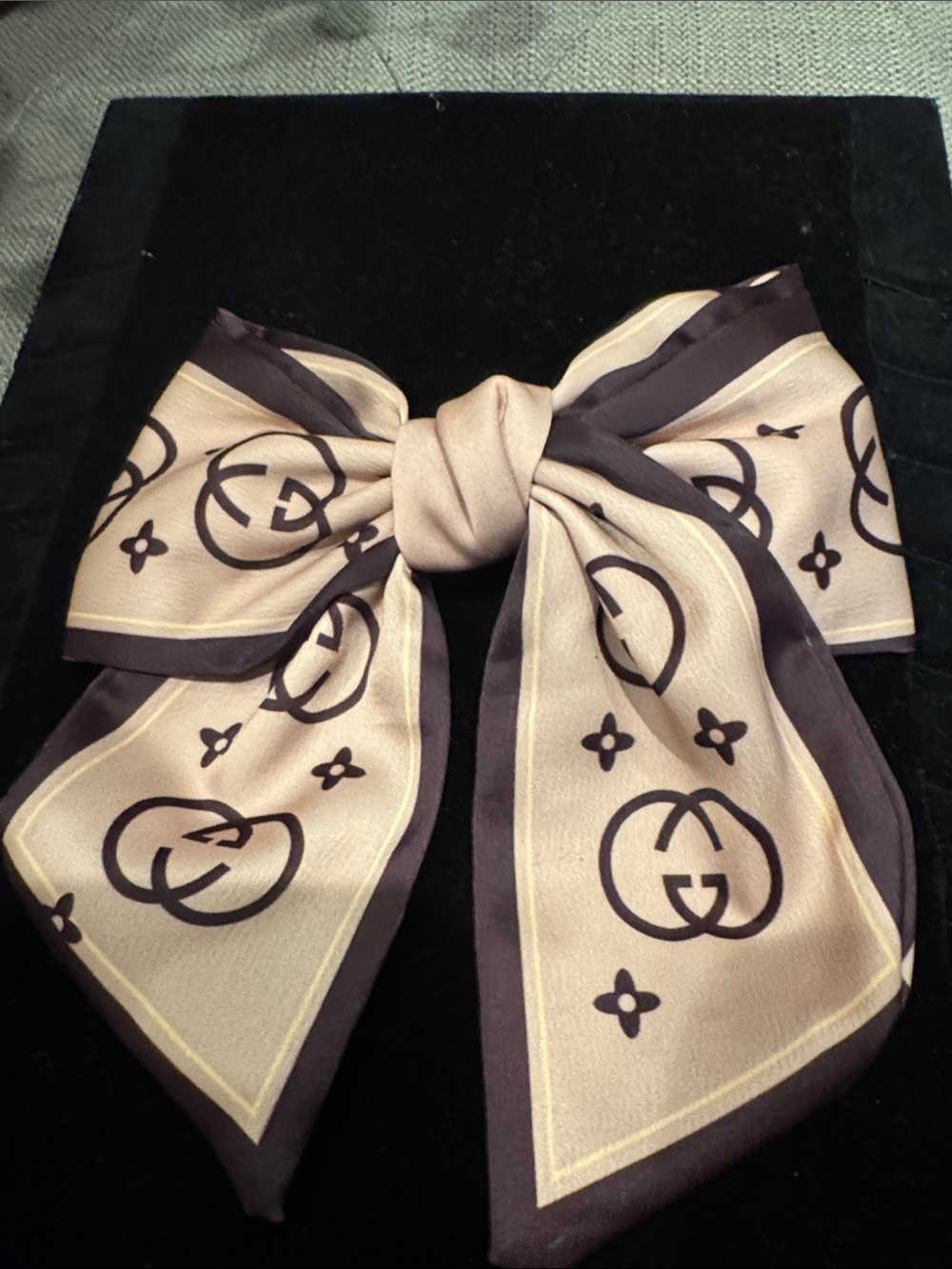NEW Gucci Silky Hair Bow:Clip